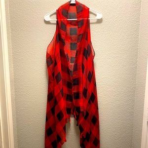 Red and Black Sleeveless Kimono
